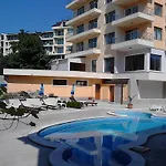 Golden House Golden Sands