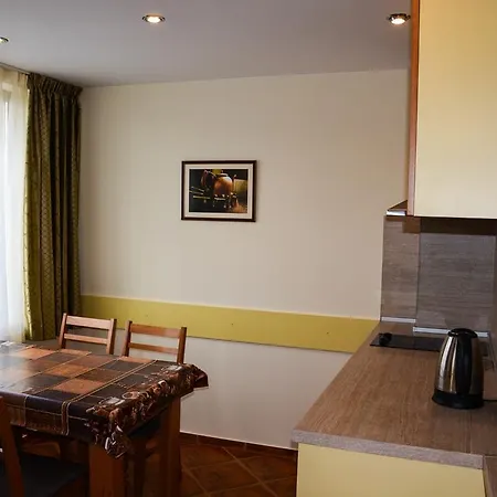 Golden House Appartement *